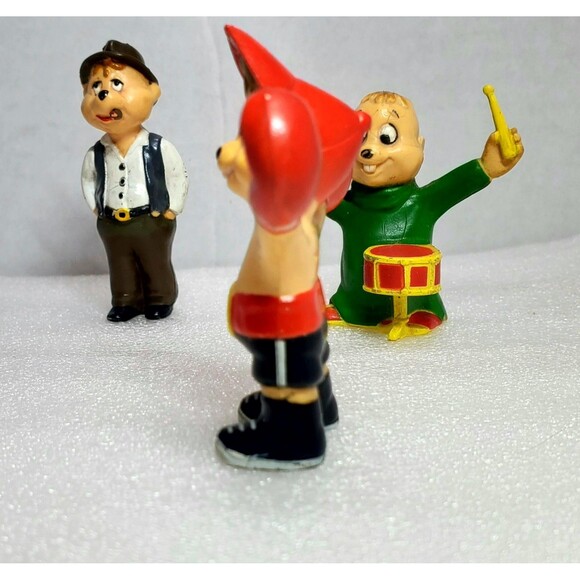 Vintage Alvin & The Chipmunks Uncle Harry PVC Figure Cigar 1983 Cartoon Toy - Picture 3 of 16